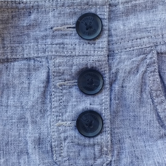 EXPRESS Women's Cloth Shorts - Picture 3 of 5